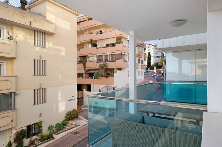 Apartamento "Edificio Italia" con terraza privada y Wi-Fi en Torrequebrada, Benalmádena