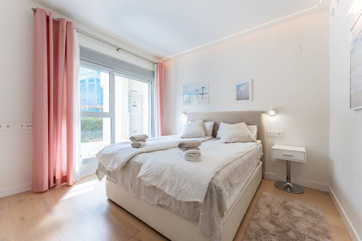 Apartamento "Península Higueron" con vistas al mar, piscina compartida y Wi-Fi La Capellania, Fuengirola