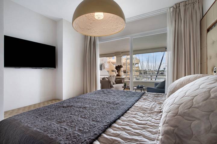 Apartamento "Puerto Marina Exclusive" con vistas al mar, piscina compartida y Wi-Fi Benalmádena Costa, Costa Del Sol